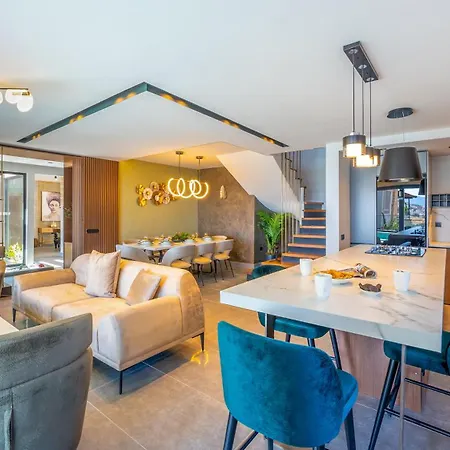 Luxury With Sea View In Kalkan Villa *